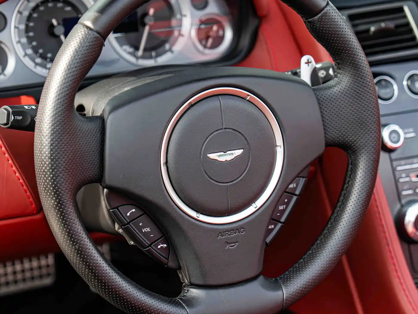 Aston Martin V8 Vantage 2020 2012 4.7L S Roadster