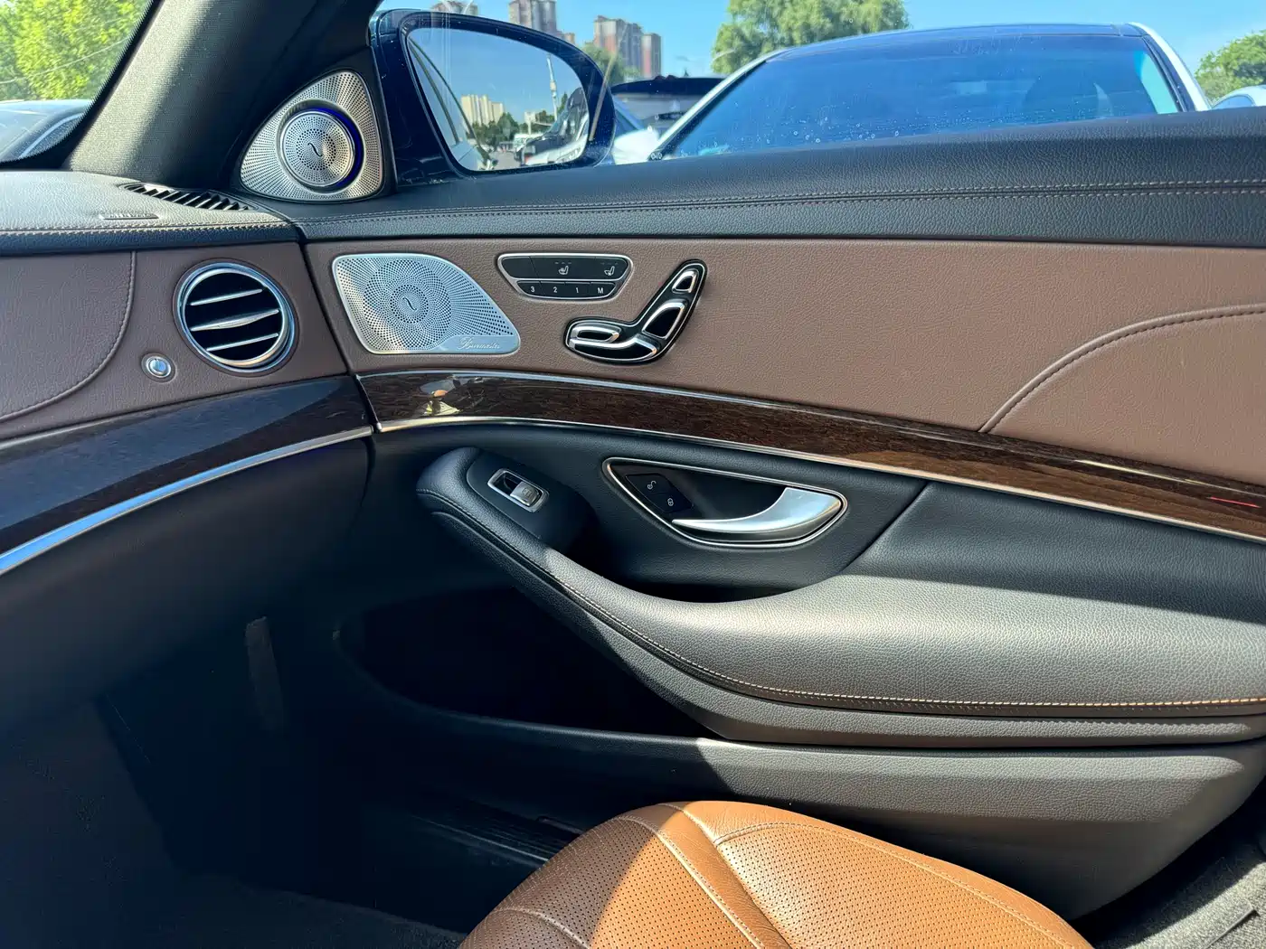 Mercedes-Benz S-Class 2016 S 320 L Luxury фото 13