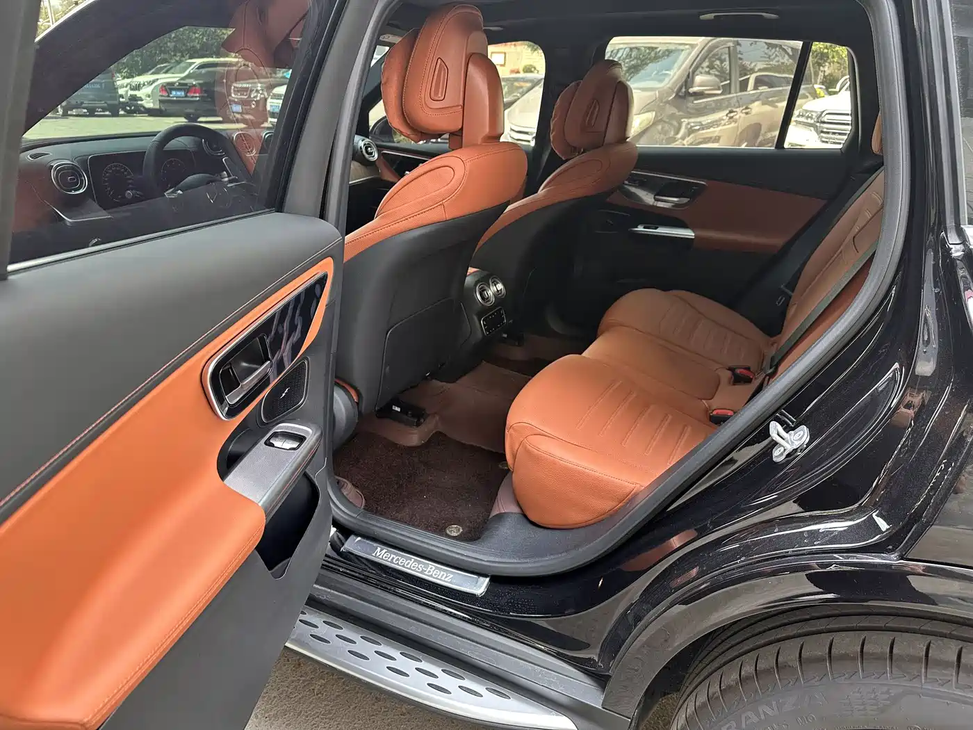 Mercedes-Benz GLC 2025 2025 GLC 300 L 4MATIC Dynamic 5-seater