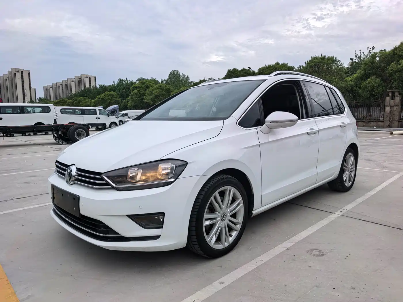 Volkswagen Golf Sportsvan 2016 230TSI Automatic Luxury