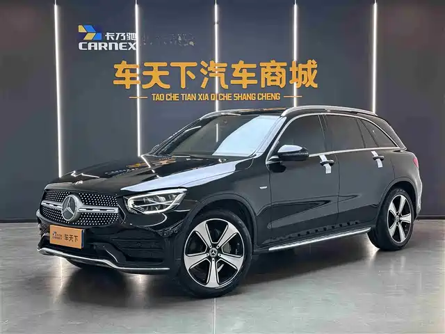 mercedes-benz glc