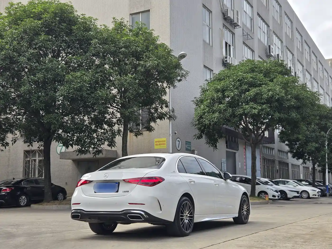 Mercedes-Benz C-Class 2022 C 260 L фото 5
