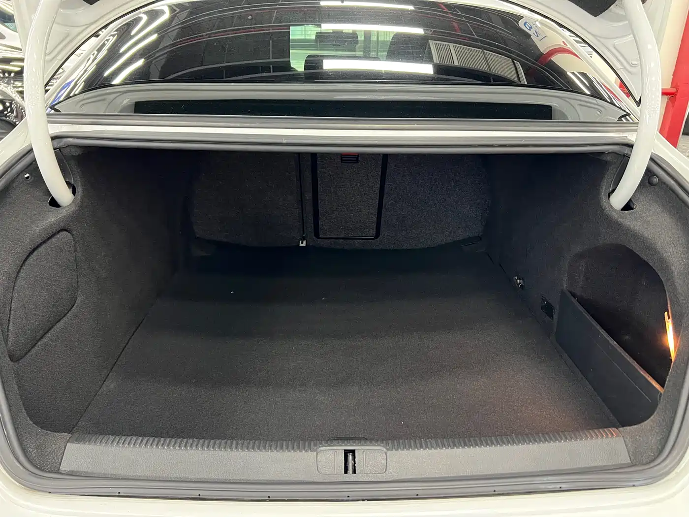 Volkswagen FAW-Volkswagen CC 2016 Model 1.8TSI Premium фото 28