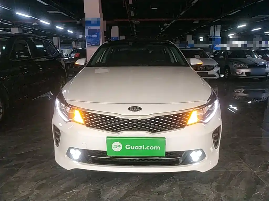Kia K5 2016 1.6T Automatic LUX фото 3