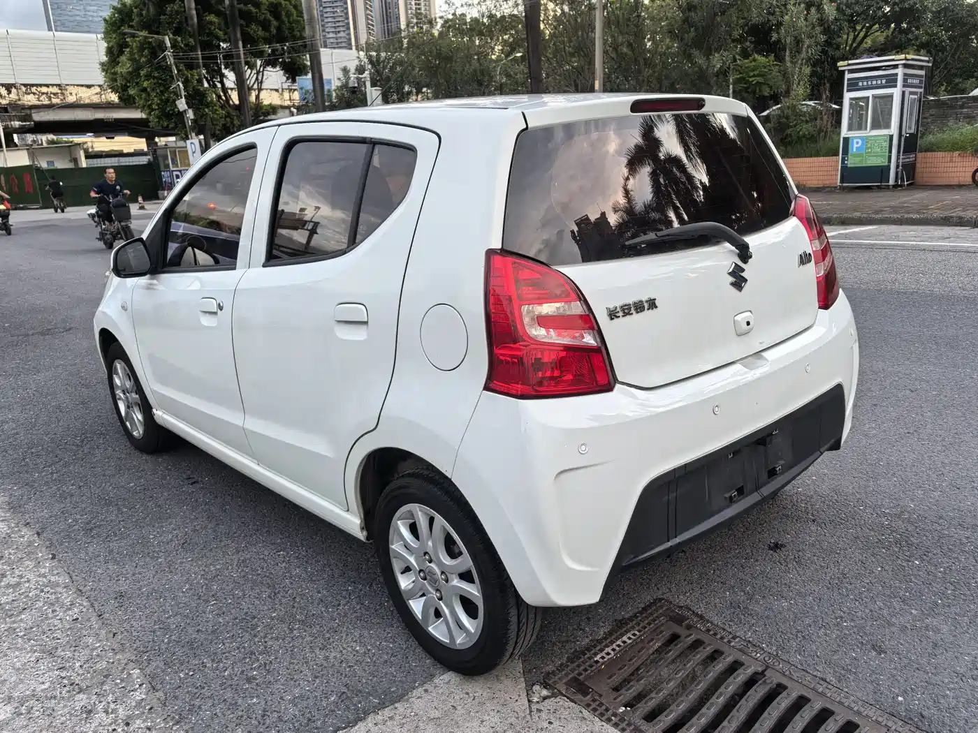 Suzuki Alto 2017 2015 1.0L Automatic Limited Edition