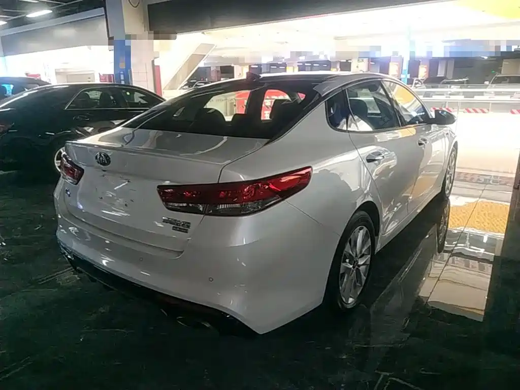 Kia K5 2016 1.6T Automatic LUX фото 7