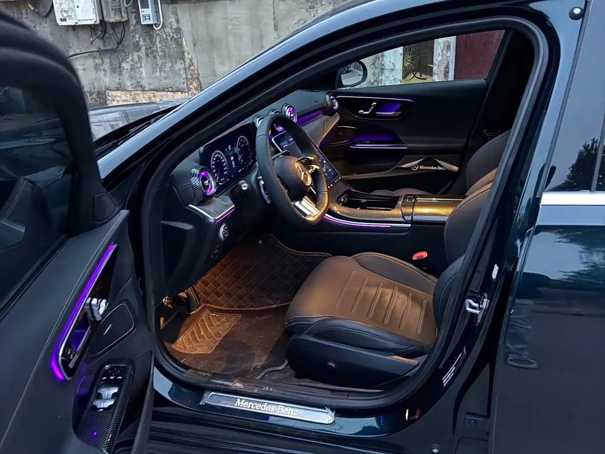 Mercedes-Benz C-Class 2024 C 260 L Sport фото 4