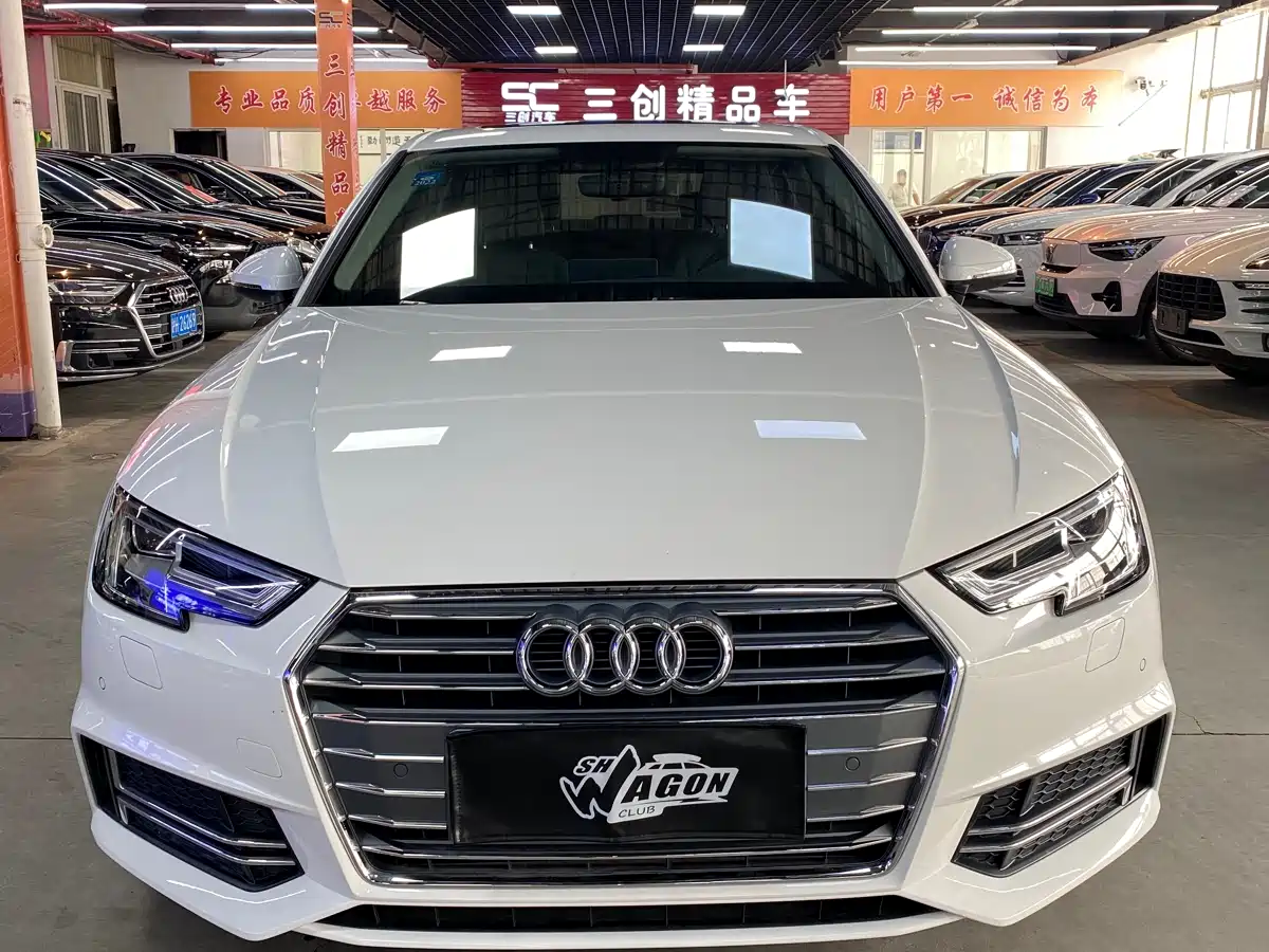 Audi A4L 2018 30th Anniversary 40 TFSI Fashion фото 2