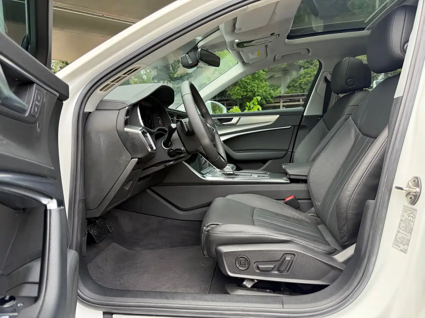 Audi A6L 2019 45 TFSI Premium Elegance фото 14