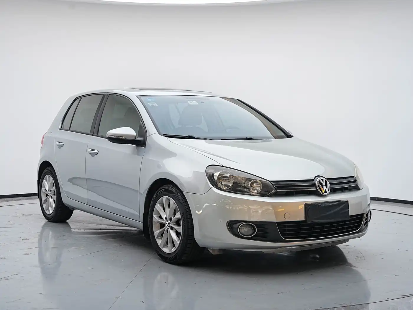 Volkswagen Golf 2011 2011 Model 1.6 Automatic Comfort