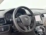 Фото 19 - Volkswagen Touareg