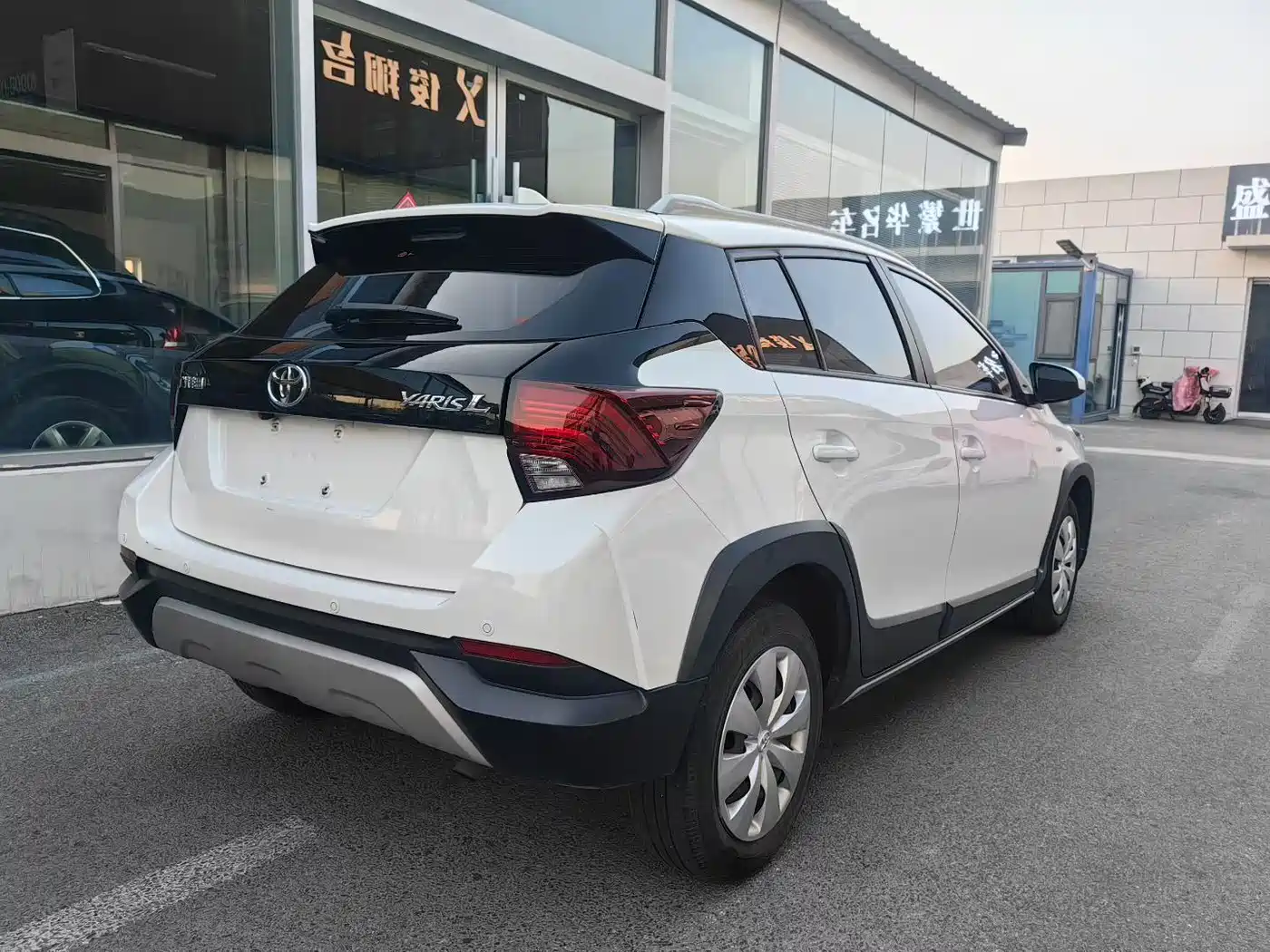 Toyota YARiS L Zhi Xuan 2022 Zhi Xuan X 1.5L CVT Leading PLUS Edition фото 4