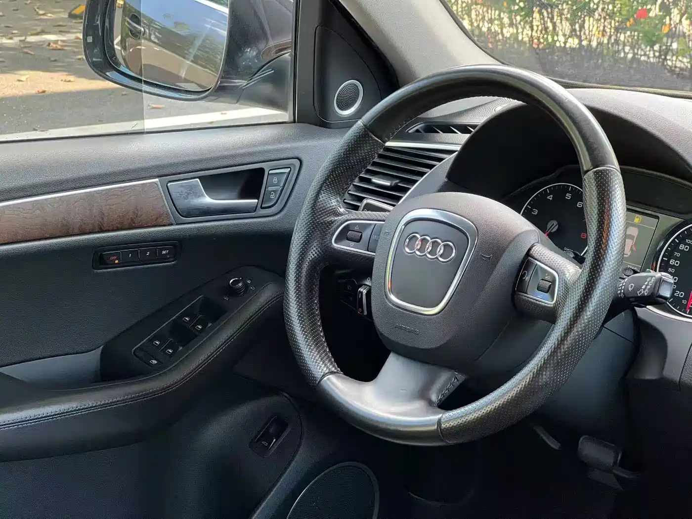 Audi Q5 (Import) 2012 2010 3.2FSI Sport