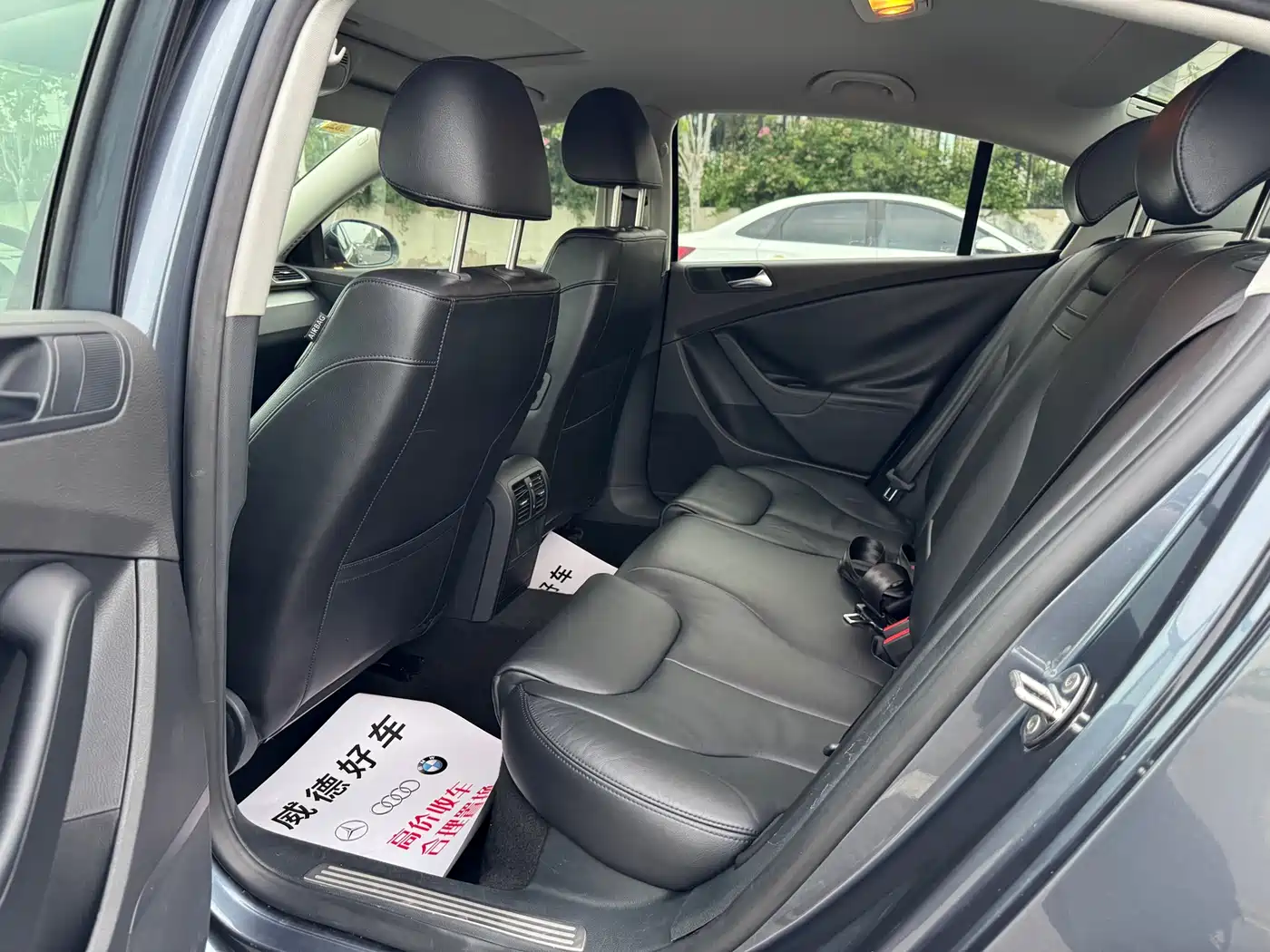 Volkswagen Magotan 2011 2.0TSI DSG Luxury фото 13