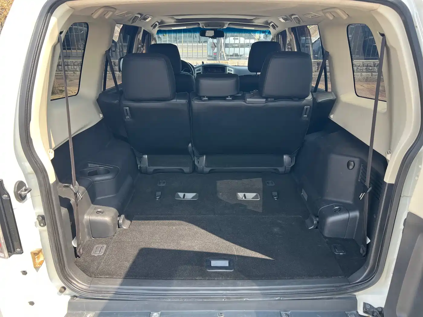 Mitsubishi Pajero (Import) 2019 3.0L Auto Standard Version фото 18