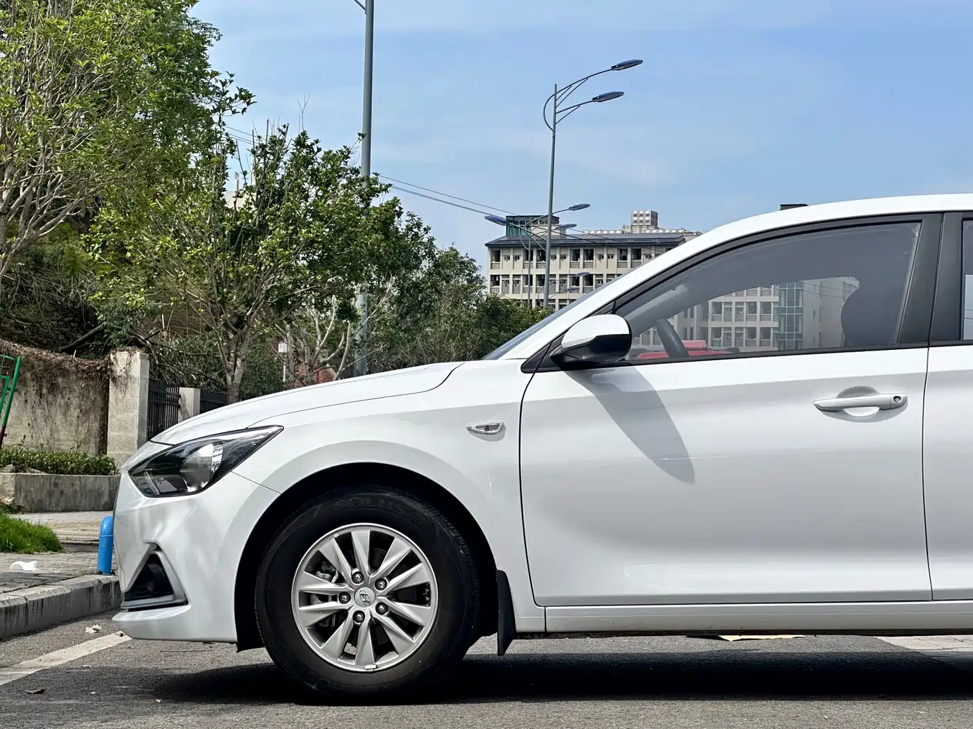 Hyundai Elantra 2018 1.6L Automatic Pleasing Edition GL China VI фото 11