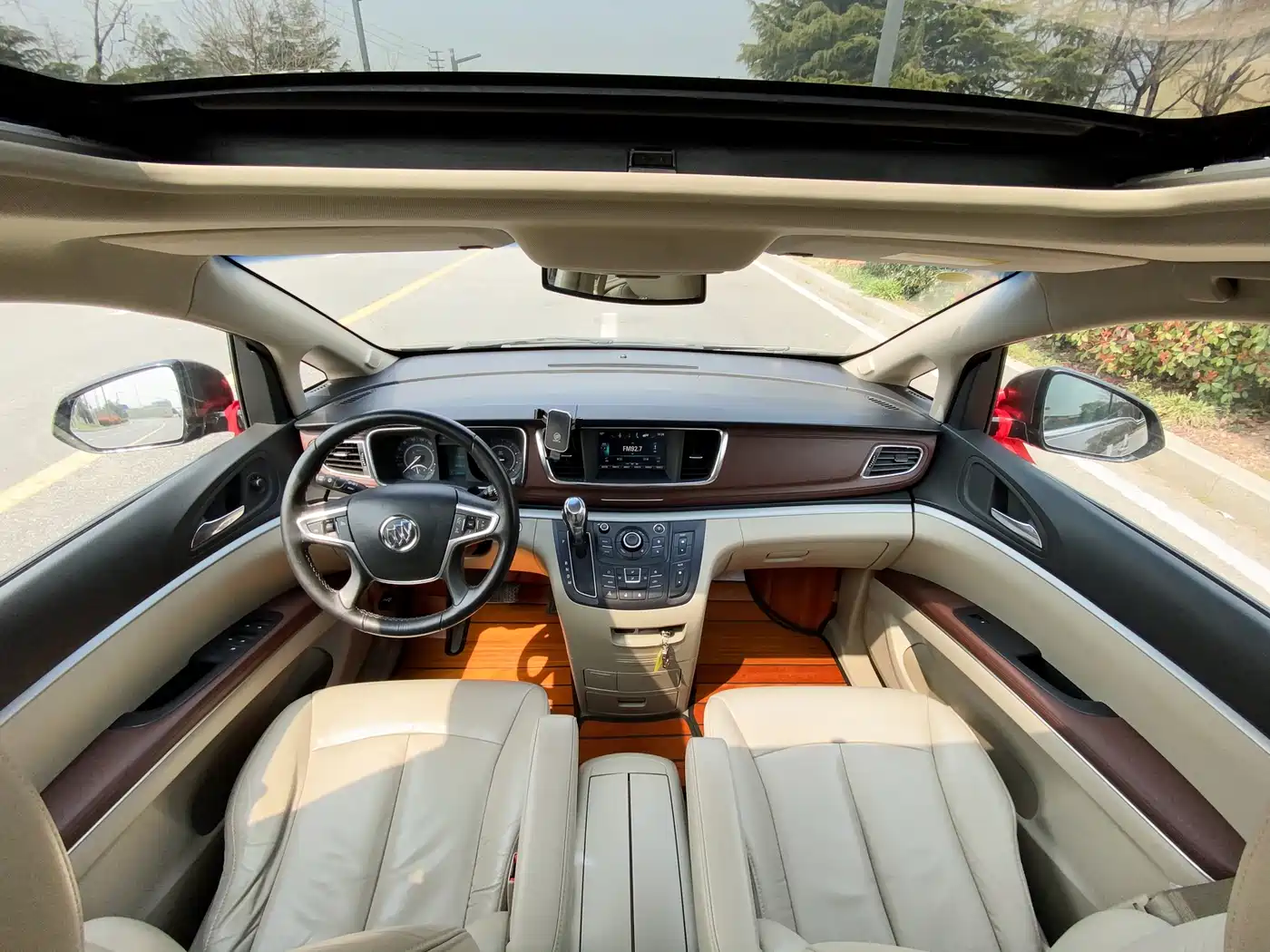 Buick GL8 2017 25S Luxury China V фото 21