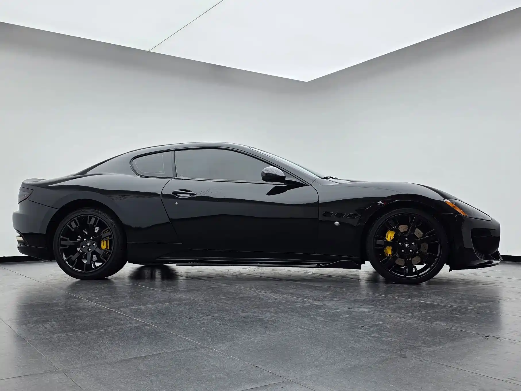 صورة 8 - Maserati GranTurismo