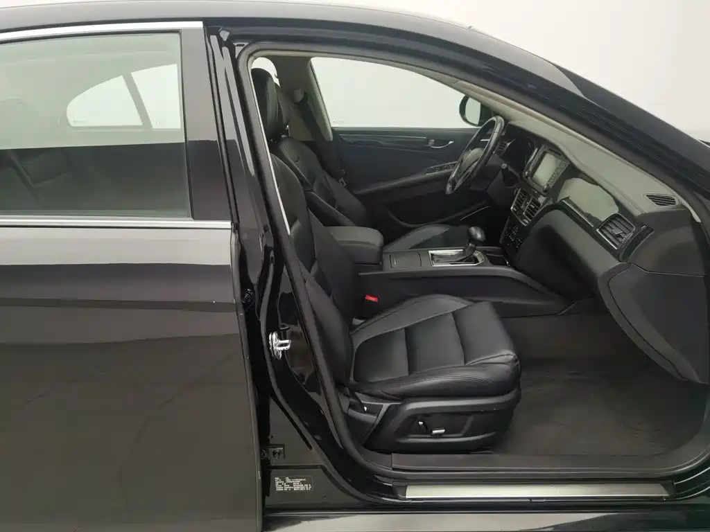 Hongqi H7 2020 2019 1.8T Comfort Edition