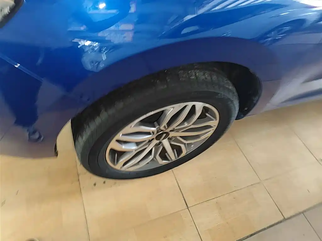 WEY VV5 2017 2017 2.0T Super Luxury Model