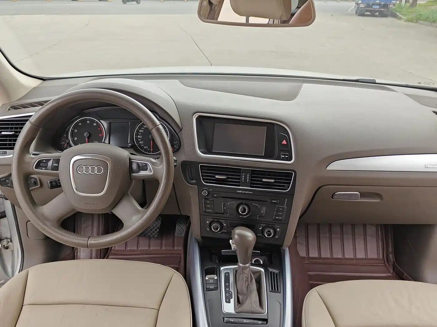 Audi Q5 2012 2.0TFSI Progressive фото 8