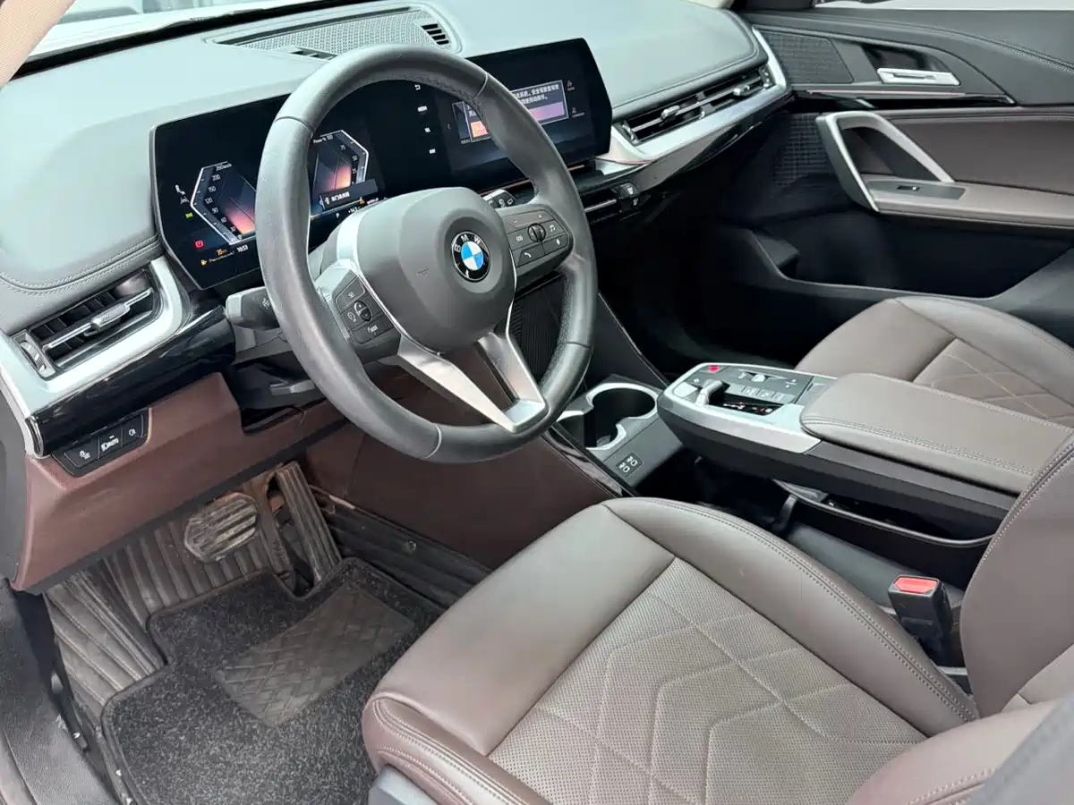BMW X1 2023 sDrive20Li X Design Package фото 17