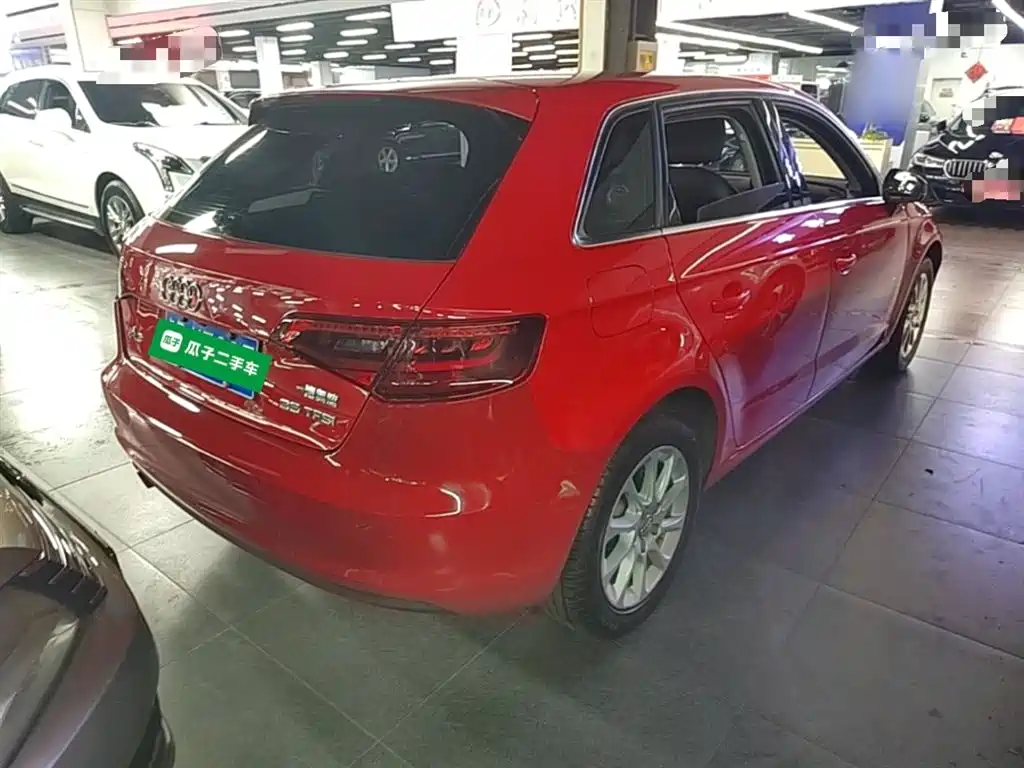 Audi A3 2014 Sportback 35 TFSI Automatic Fashion фото 7