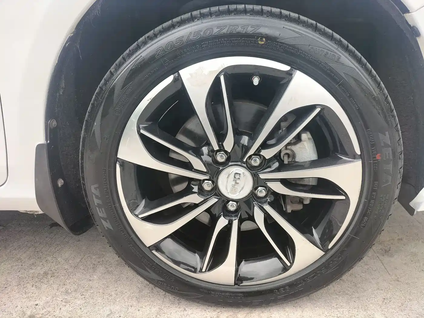 BYD Qin New Energy 2015 1.5T Double Champion Flagship Plus фото 20