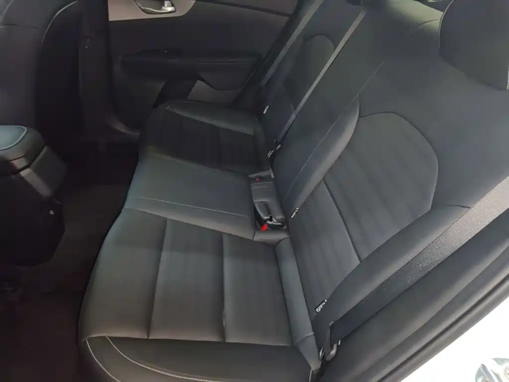 Kia K3 2025 2024 1.5L CVT Comfort Premium Edition