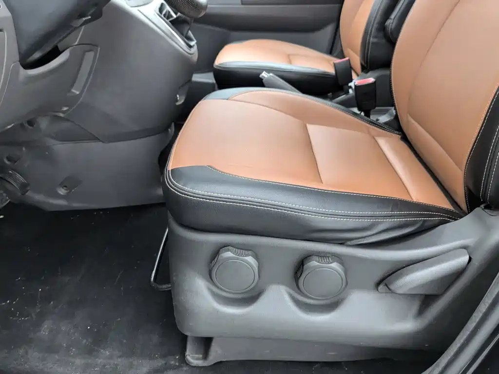 Great Wall V80 2013 2013 1.5T Manual Elegant
