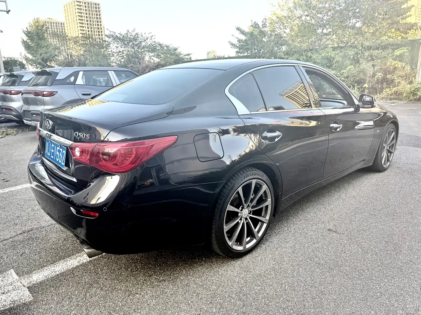 Infiniti Q50 2016 2014 3.7L Luxury Sport