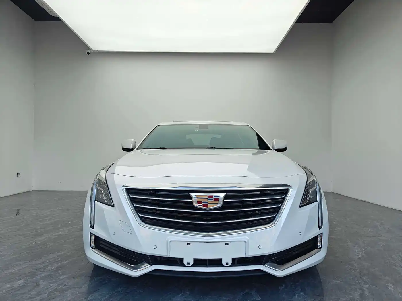 Cadillac CT6 PLUG-IN 2017 30E Elite фото 2