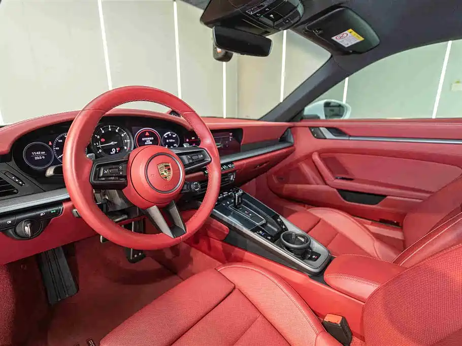 Porsche 911 2023 Carrera 3.0T фото 7