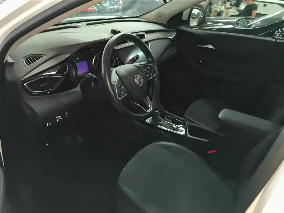 Buick Encore GX 2020 20T CVT 2WD Luxury Model фото 9