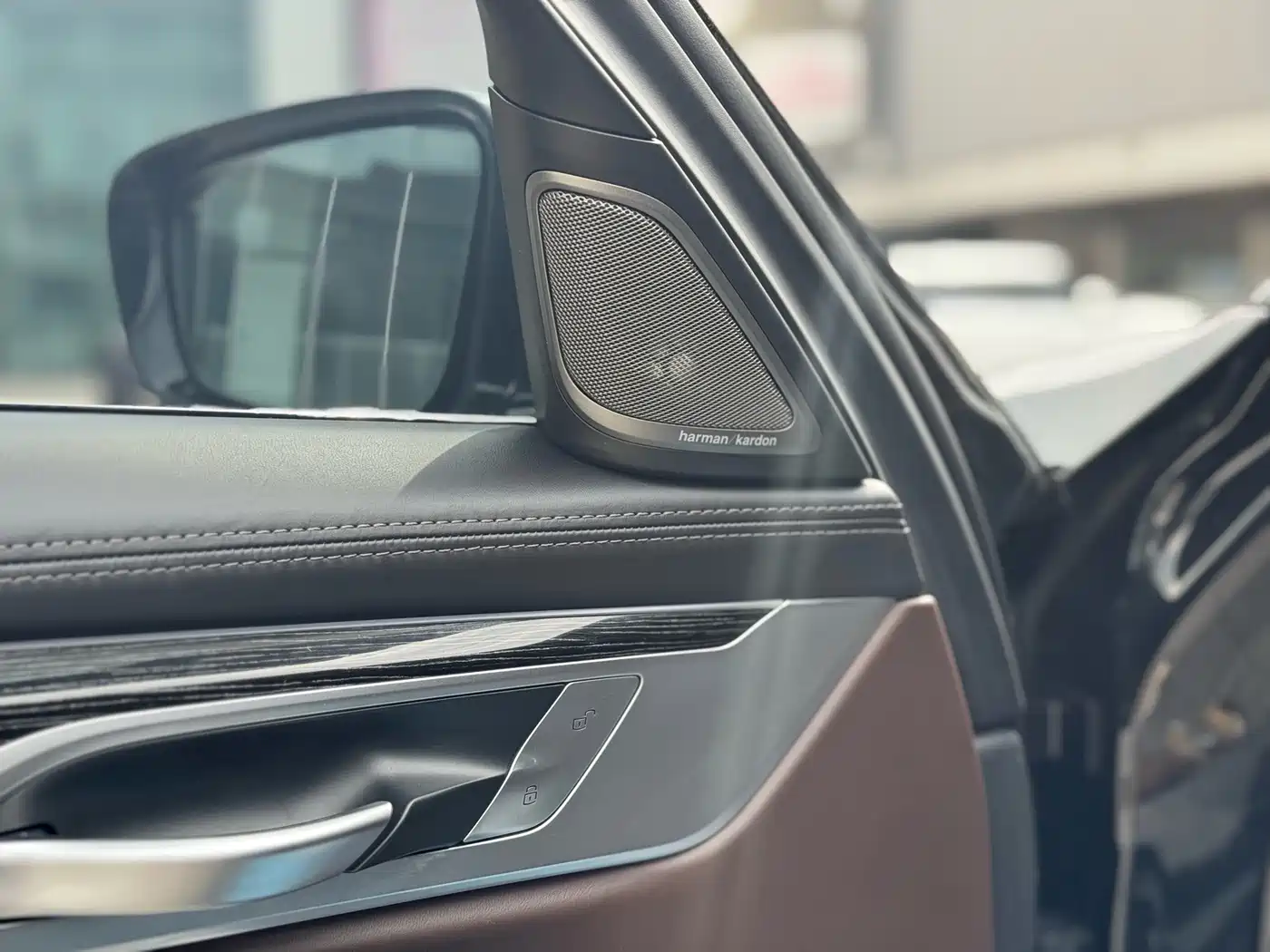 BMW 7 Series 2019 740Li Leading M Sport Package фото 5