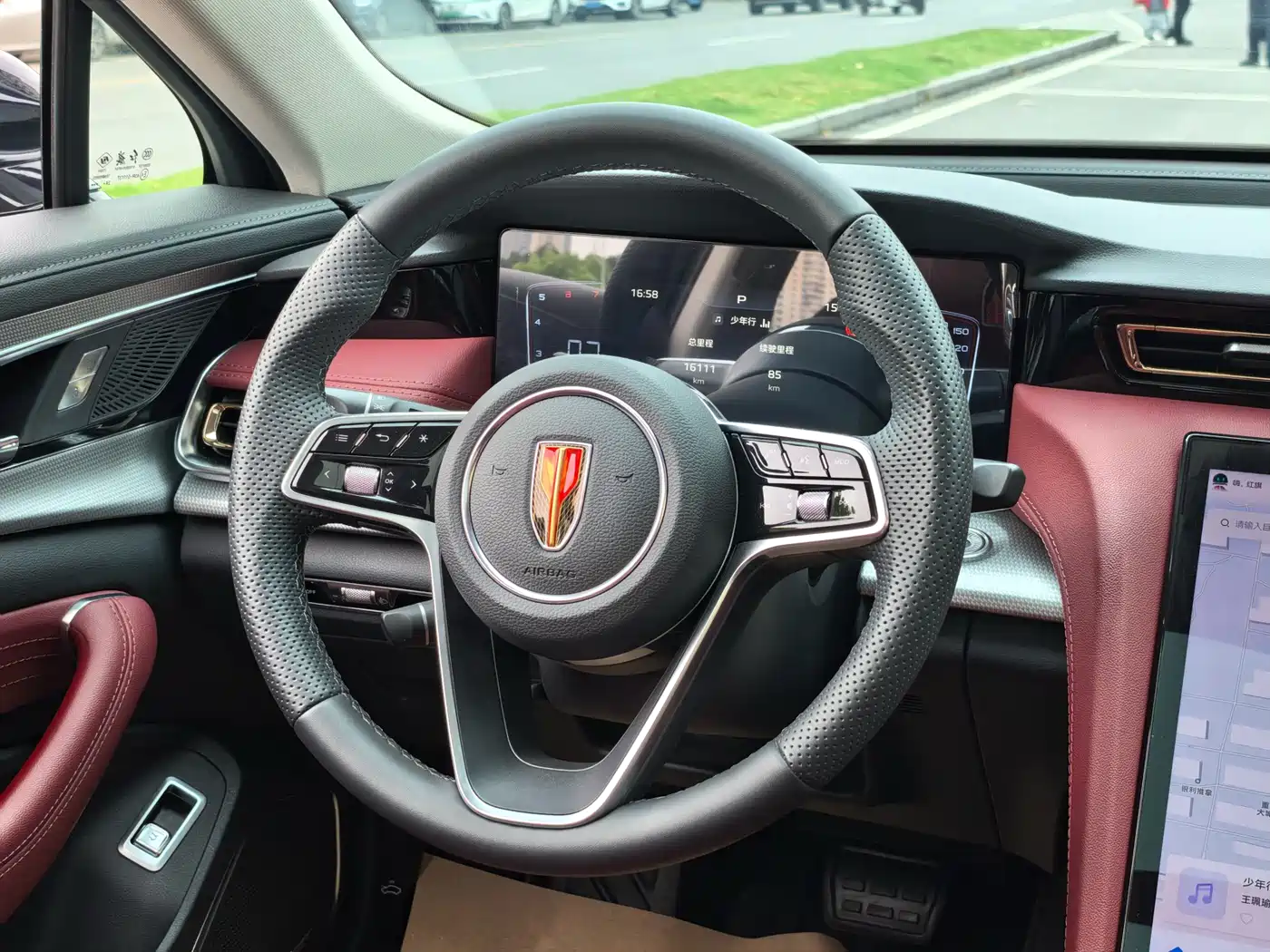 Hongqi H5 2024 1.5T DCT Smart Connect Flag Rhythm Edition фото 10