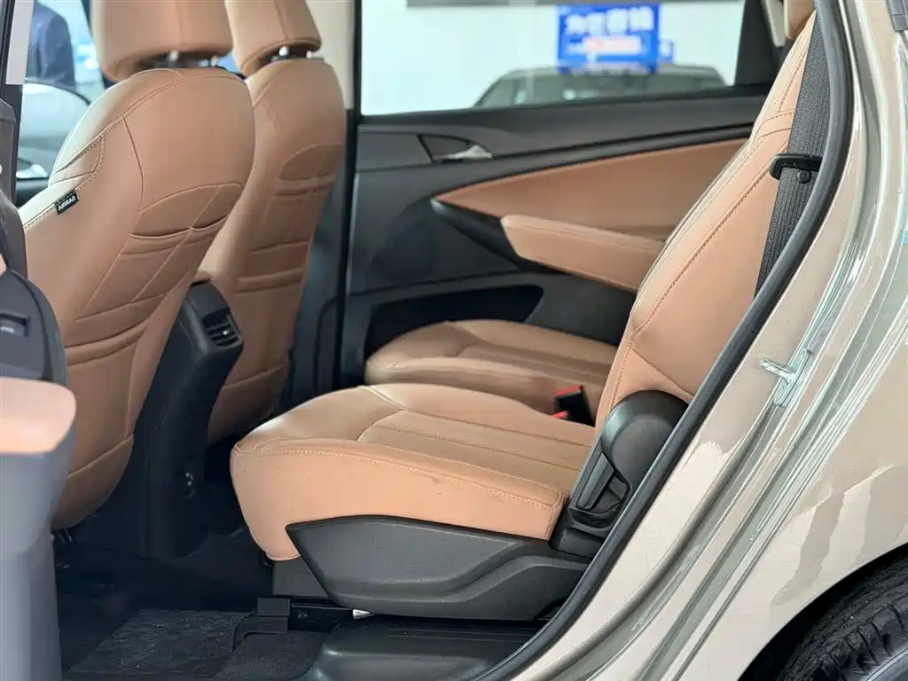 Buick GL6 2021 323T Mild Hybrid Connected Luxury фото 18