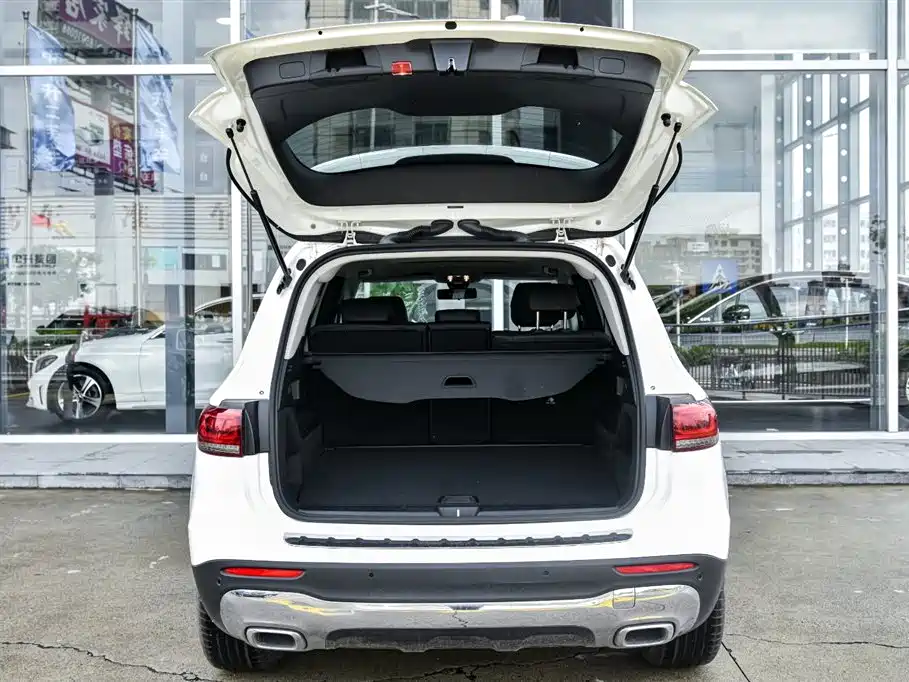 Фото 20 - Mercedes-Benz GLB