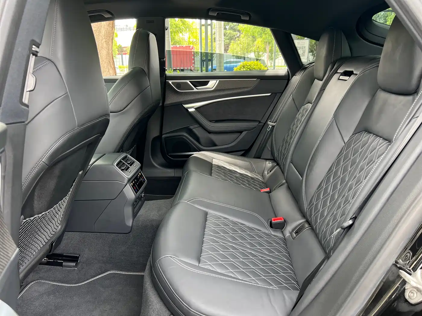 Audi A7 2024 55 TFSI quattro Exclusive фото 14
