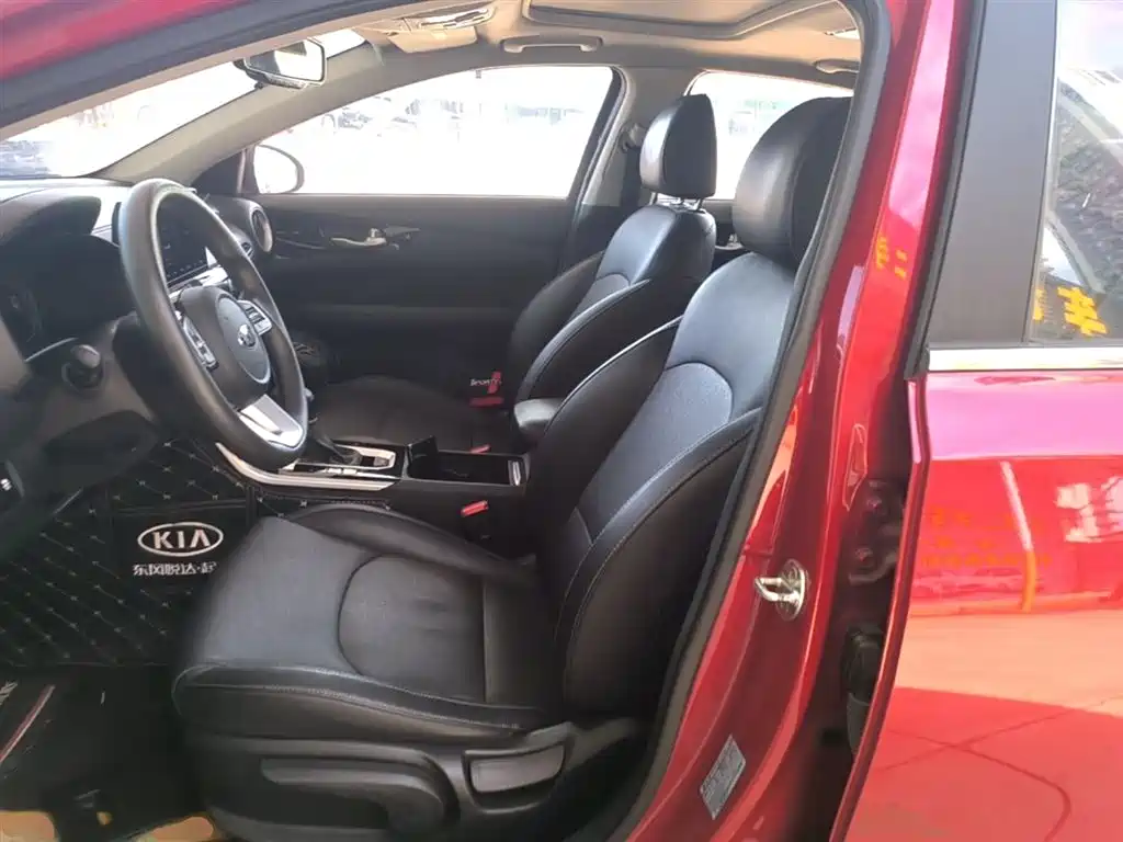 Kia K3 2019 1.5L CVT Smart Connect Edition фото 15