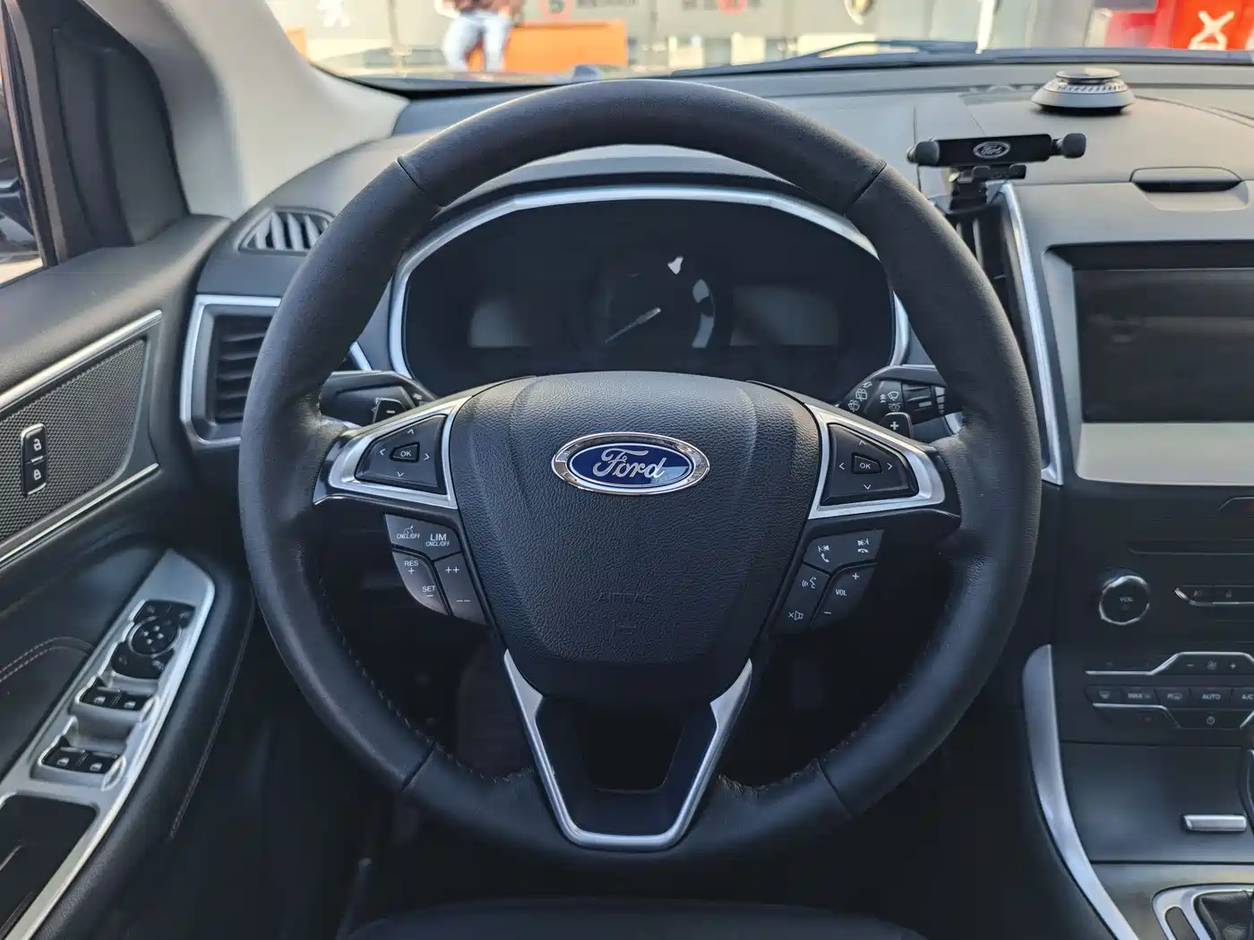 Ford Edge 2016 2016 EcoBoost 245 2WD Luxury 7-Seater
