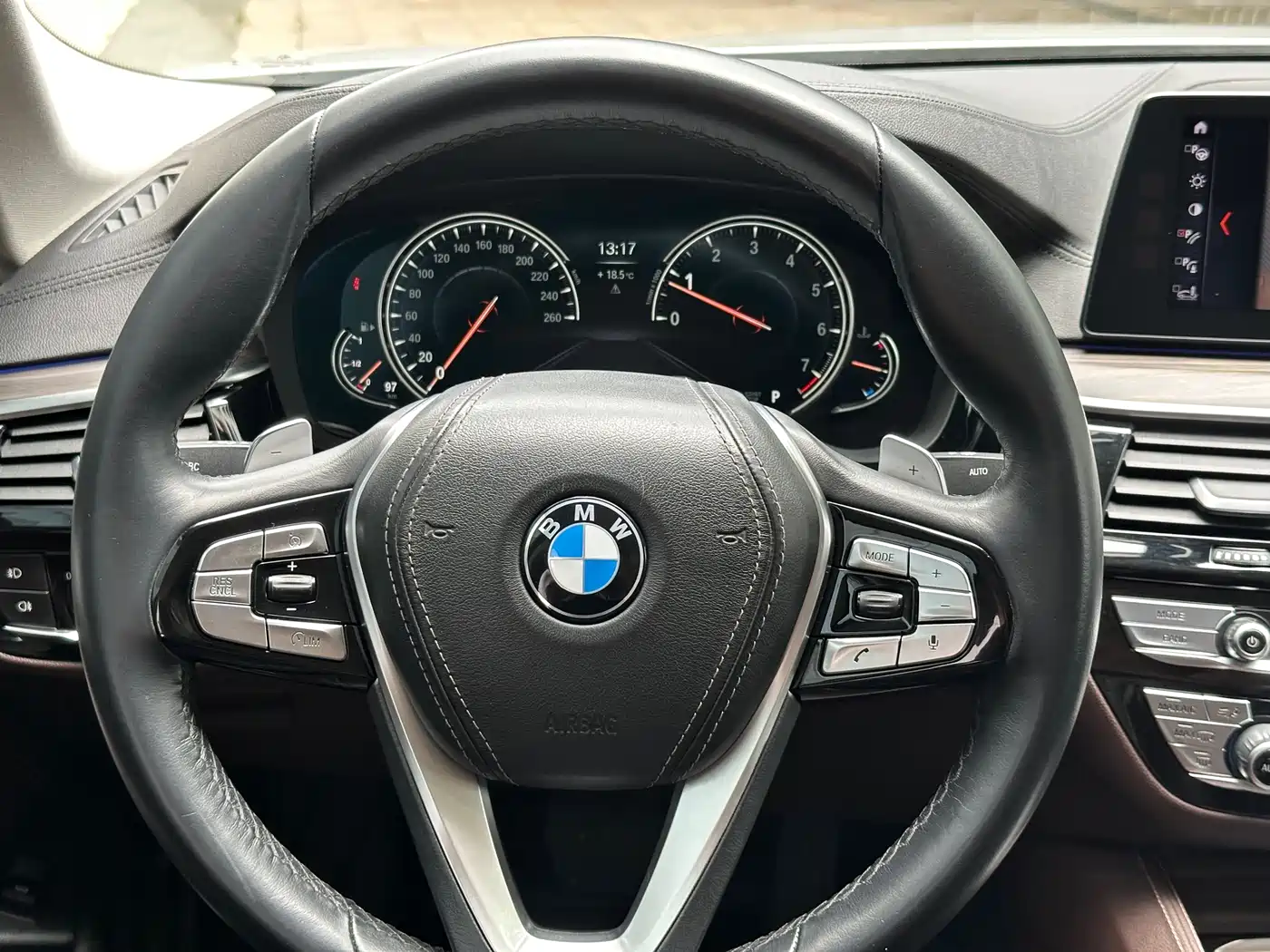 BMW 5 Series 2018 Facelift 530Li Exclusive Luxury Package фото 15