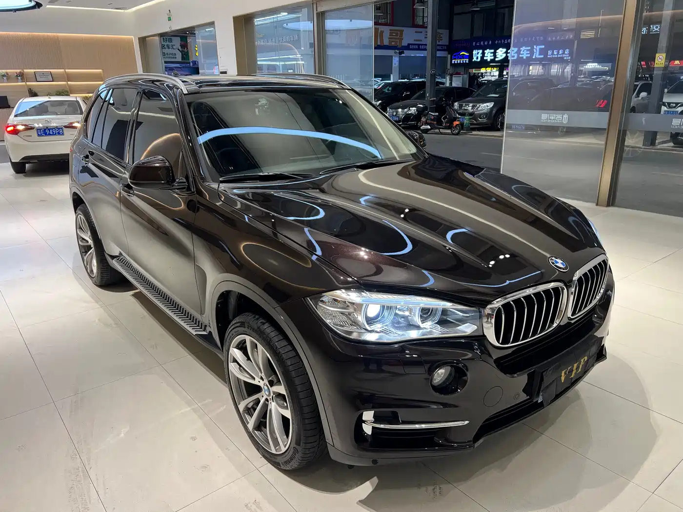 BMW X5 (Import) 2017 xDrive28i фото 3
