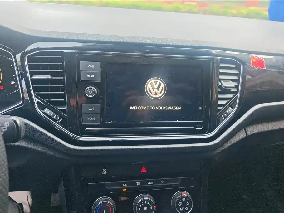 Volkswagen T-ROC 2020 280TSI DSG 2WD Comfort фото 13