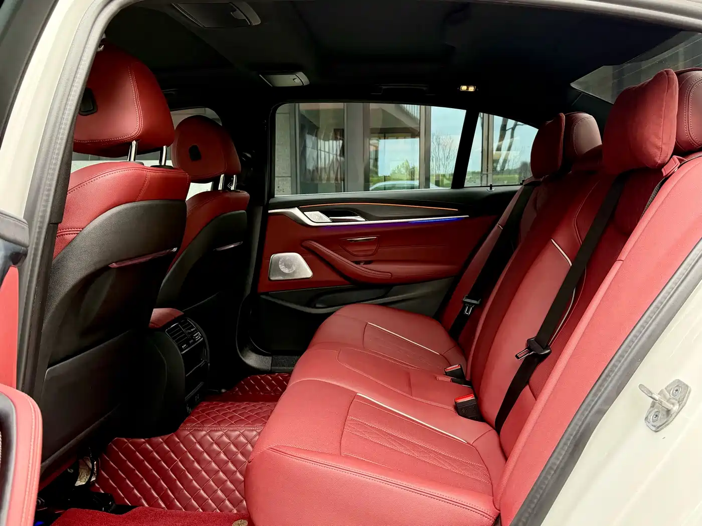 BMW 5 Series 2022 530Li Leading M Sport Package фото 14
