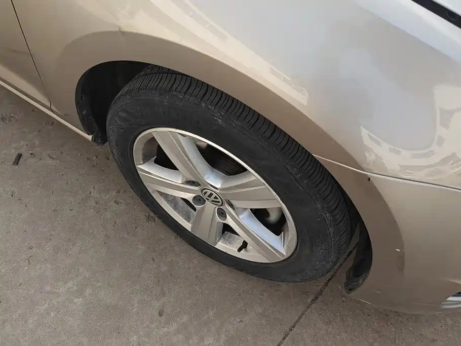 Фото 6 - Volkswagen Golf