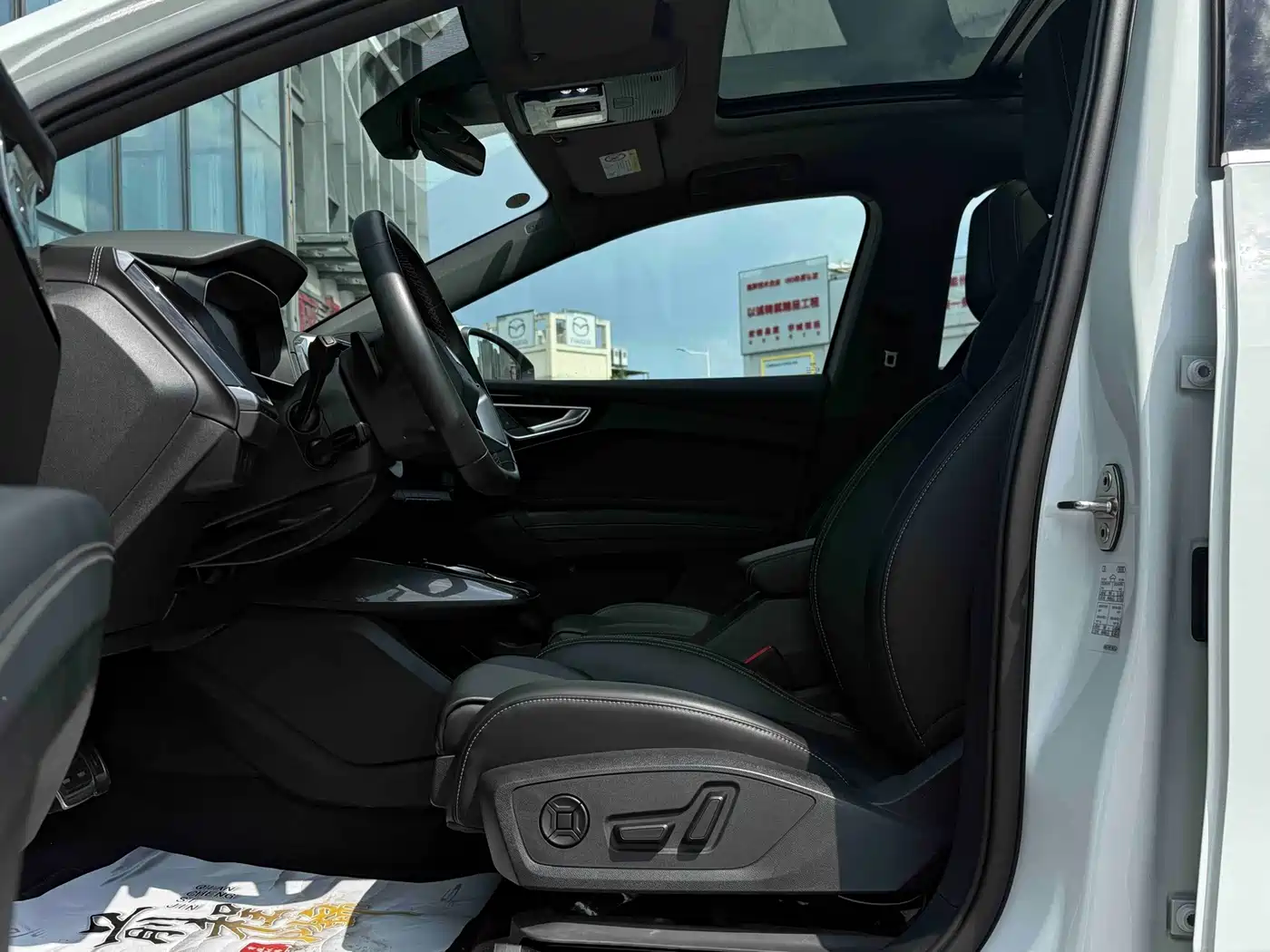 Audi Q4 e-tron 2025 2024 40 e-tron Creation Edition
