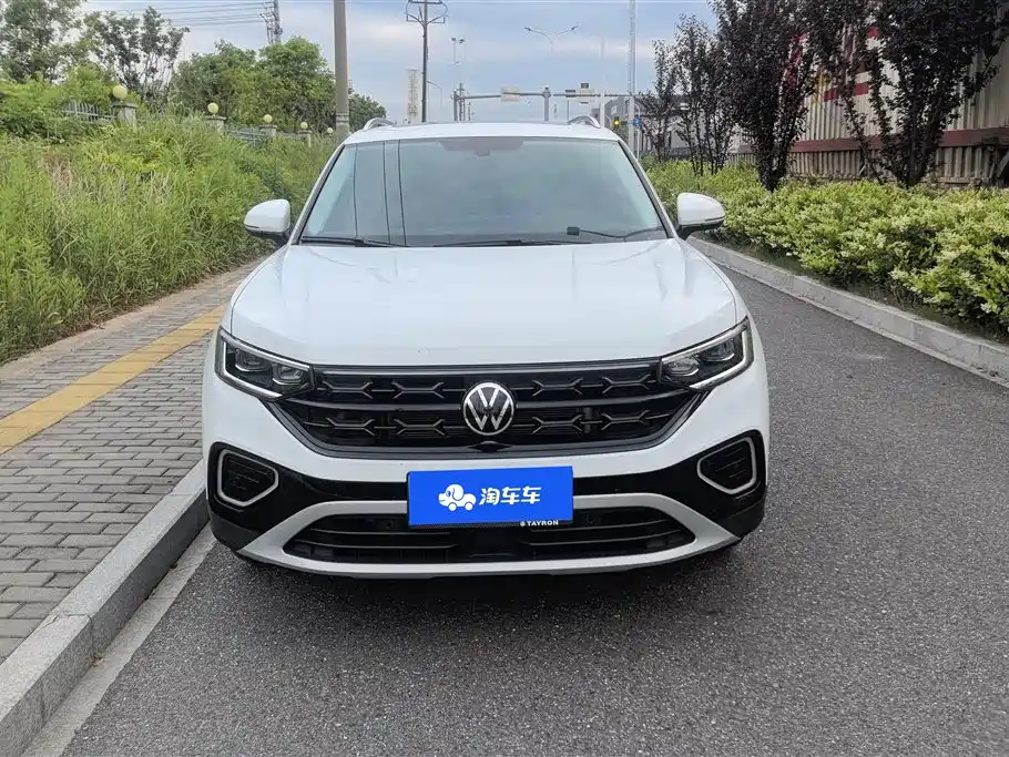 Volkswagen Tayron 2025 Shared Joy 330TSI фото 2