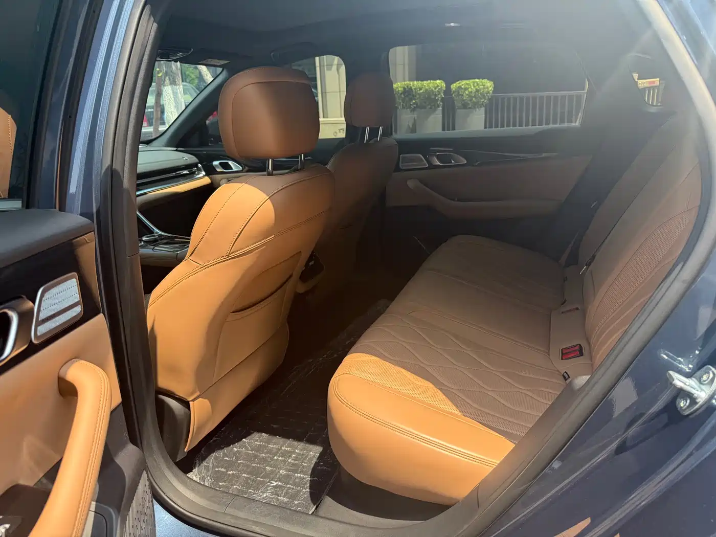 Geely Galaxy Galaxy A7 2025 EM-i фото 10