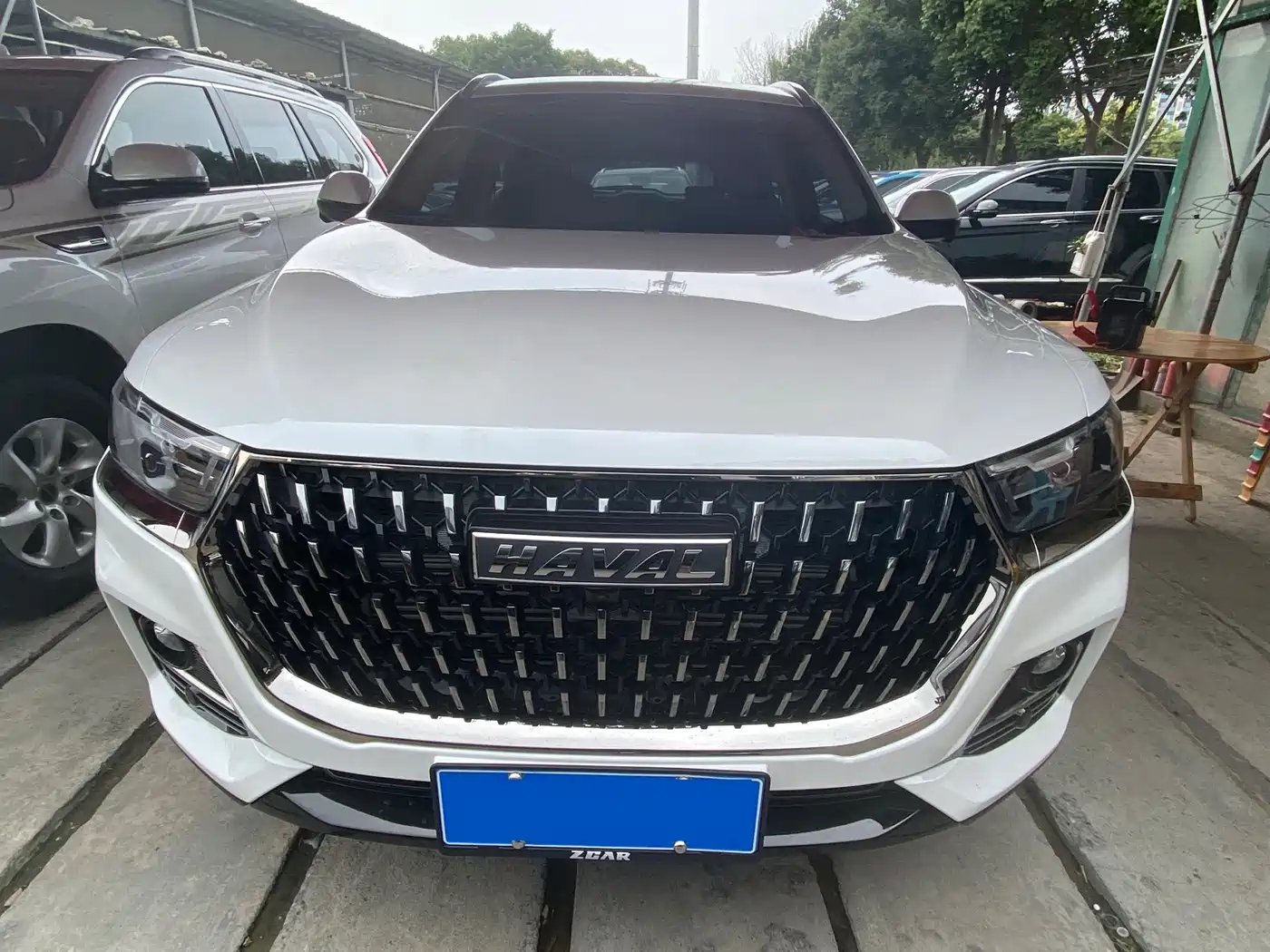 Photo 2 - Haval H6